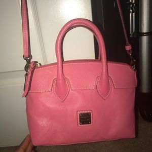 PINK DOONEY AND BOURKE CROSS BODY FOR SELL!!